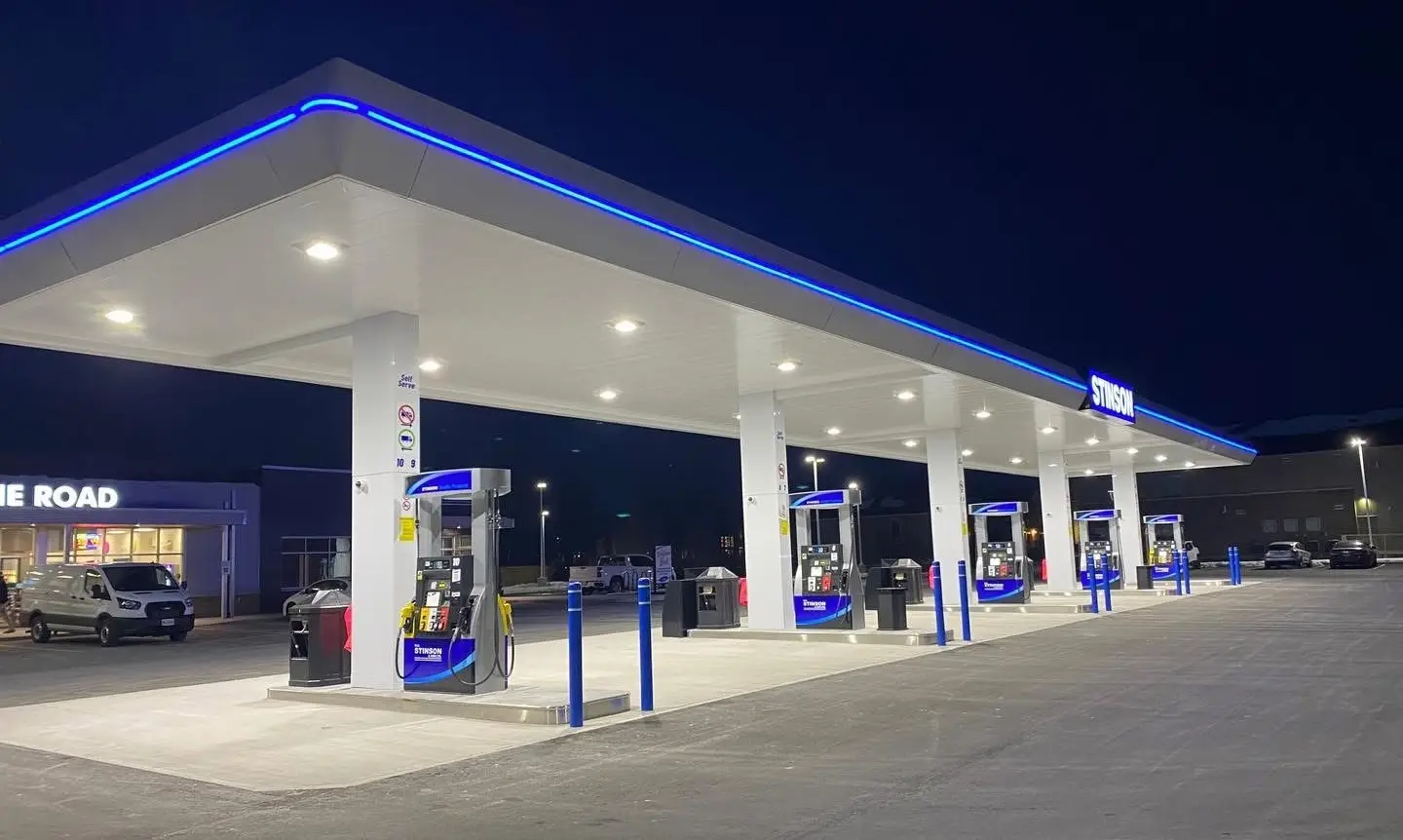 Image of a Stinson gas station